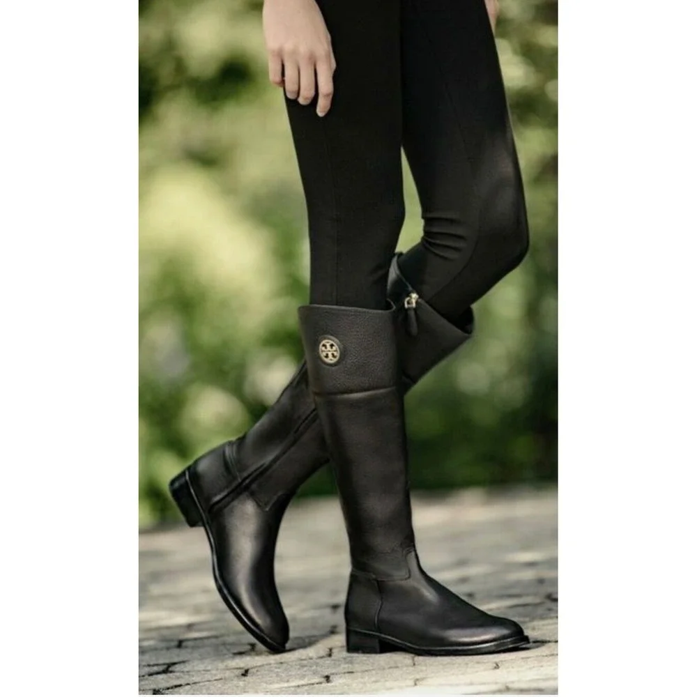 Tory Burch Riding Boots Womens 7.5 Kiernan Leather Tall Gold Logo Medallion